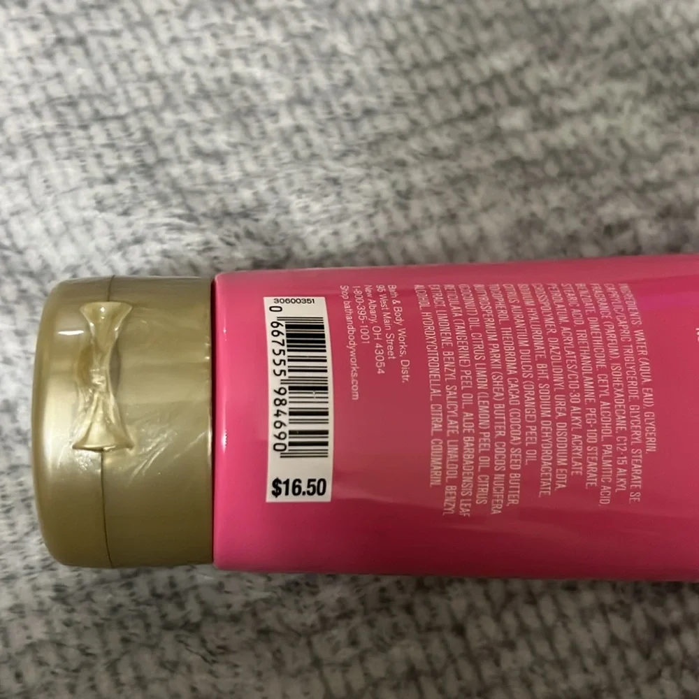 Bath & Body Works Bahamas Passionfruit & Banana Flower Body Cream